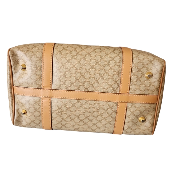 CELINE - Picture 13 of 16